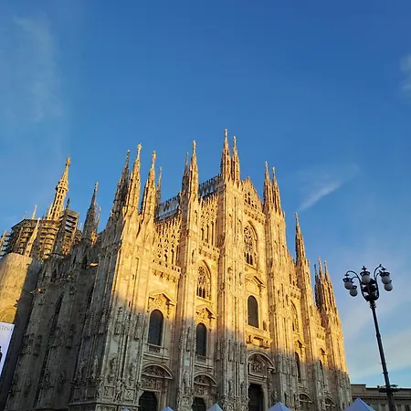Il Giardino Dell'Artista Con Parcheggio E Giardino A Milano-2